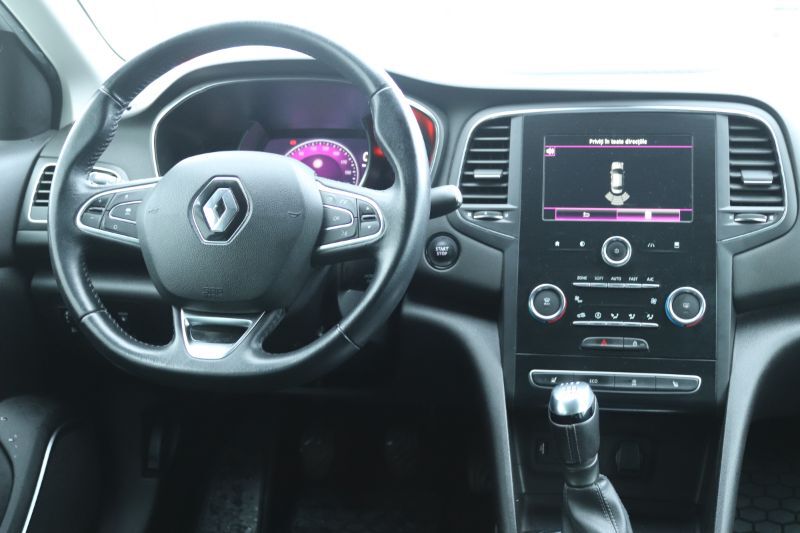 RENAULT Megane 2018 — imagine 12