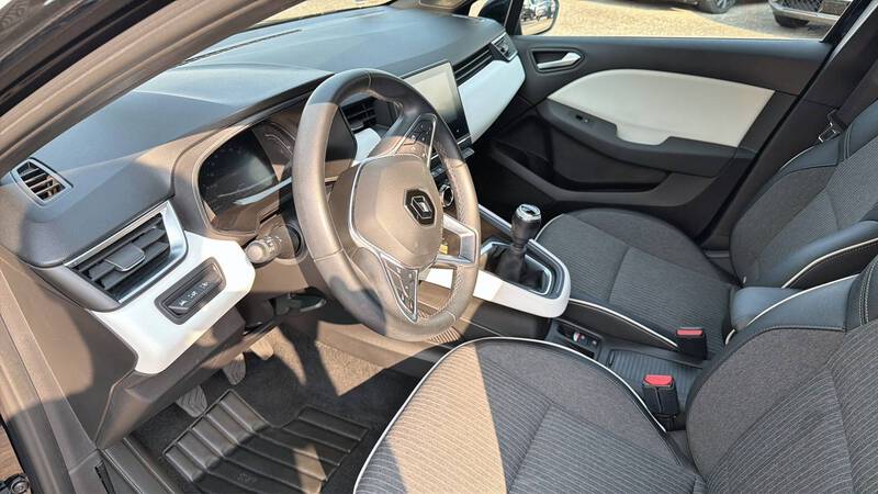 Renault Clio V