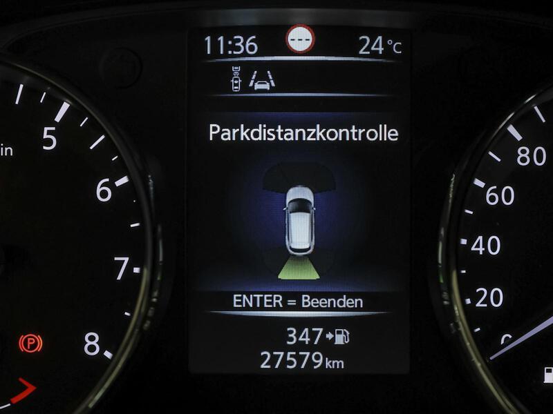 Fahrzeugabbildung Qashqai PDC BT CarPlay KLIMA Bild 13 von 15