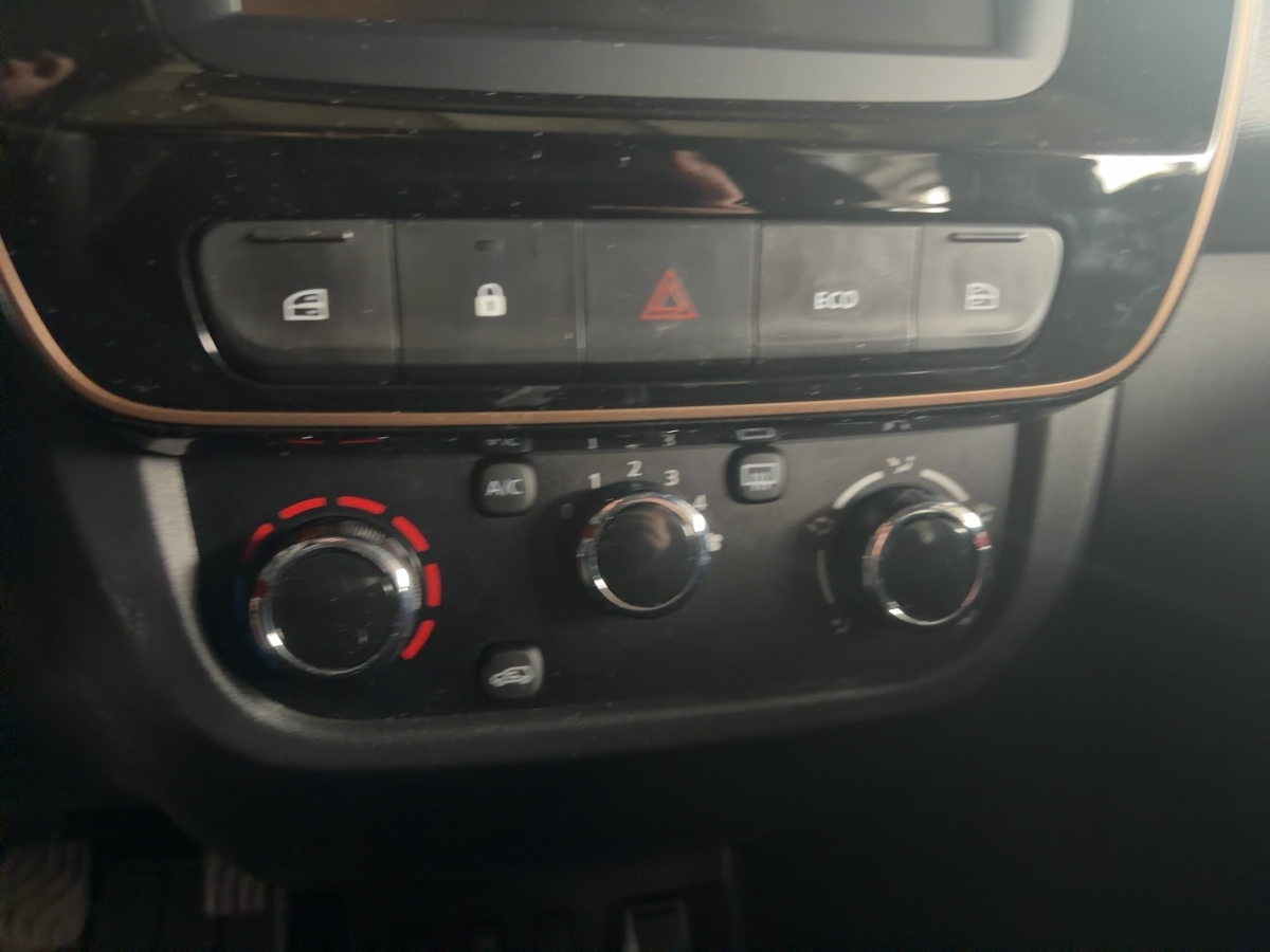 Dacia Spring – Bild 15
