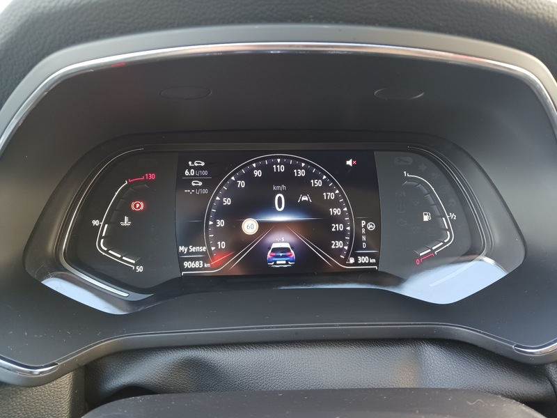 Fahrzeugabbildung Captur Mild-Hybrid Intens TCe 140 EDC Start&Stop Bild 18 von 30