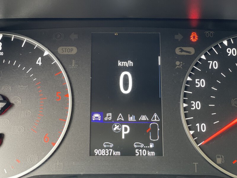 Fahrzeugabbildung Trafic Grand Combi Entry dCi 170 PS EDC Bild 29 von 41