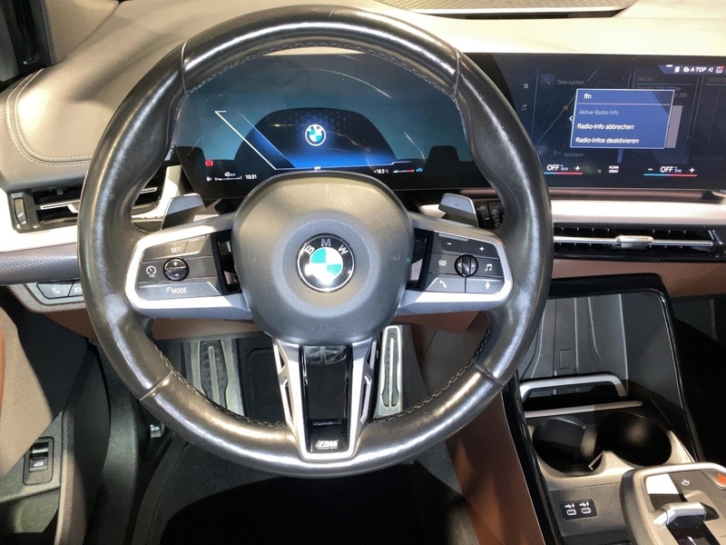 BMW 220