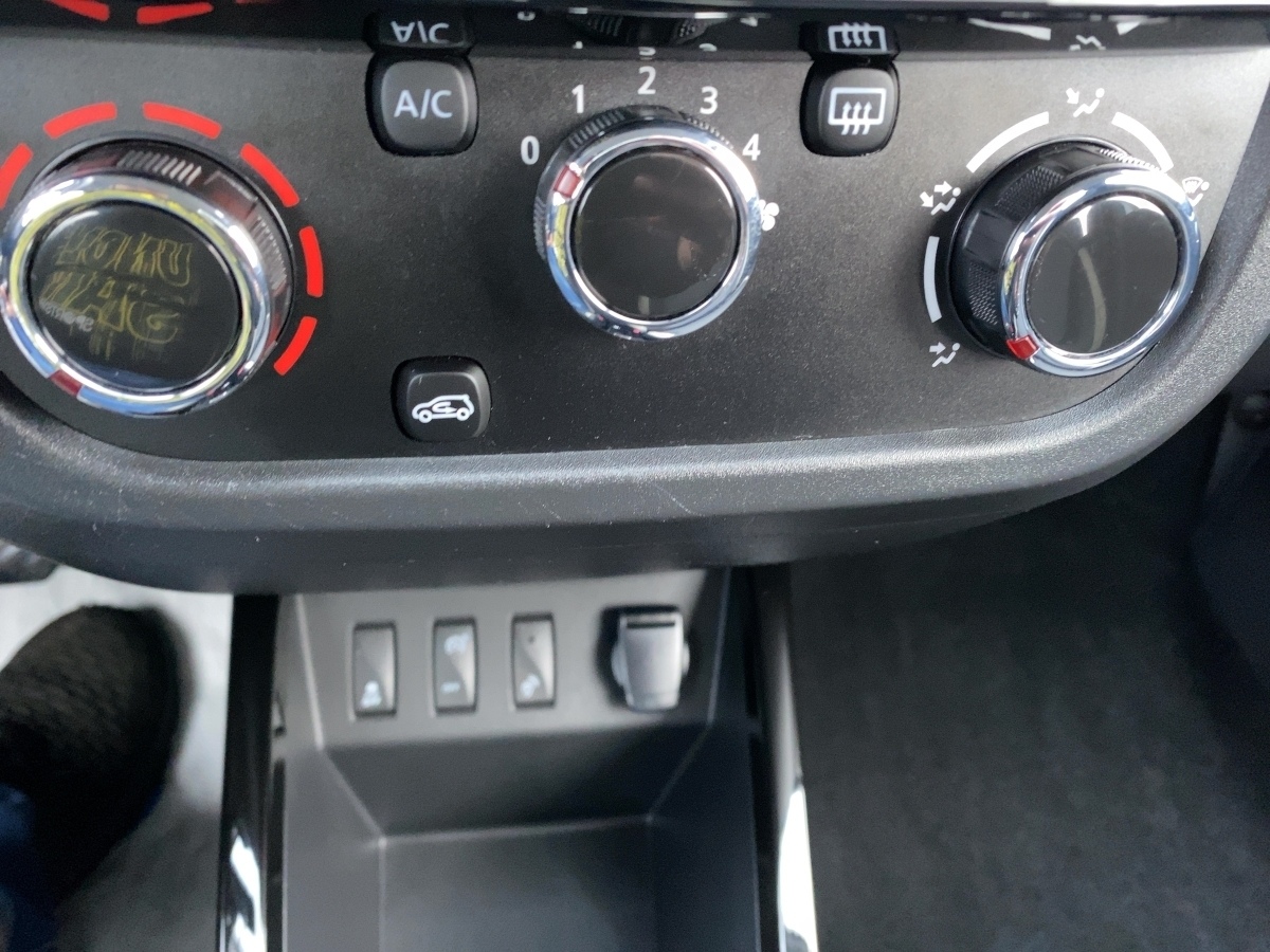 Dacia Spring – Bild 18