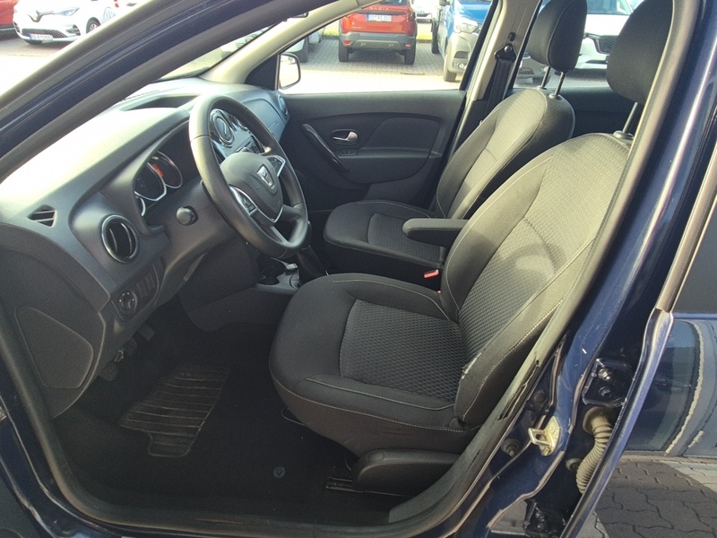 Fahrzeugabbildung Sandero II 1.0 SCe 75, Comfort AHK Bild 12 von 15