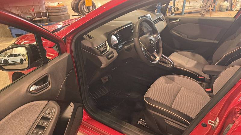 Renault Clio V