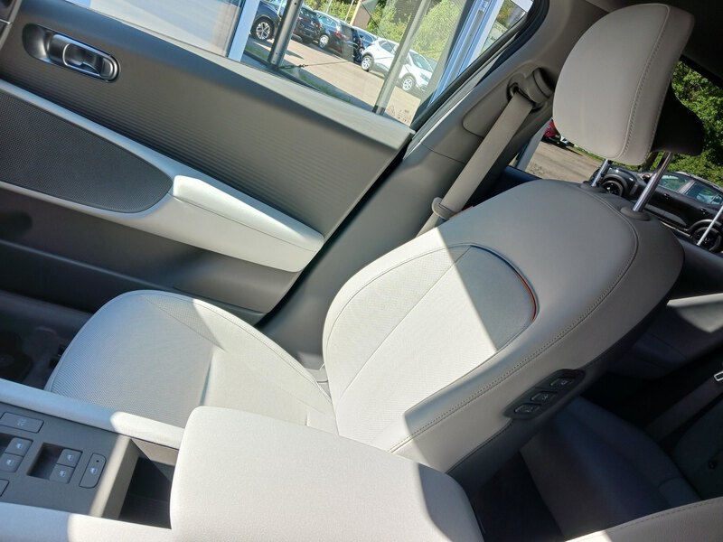 Fahrzeugabbildung IONIQ 6 Uniq 77,4 kWH 4WD *ALLRAD* Bild 29 von 30