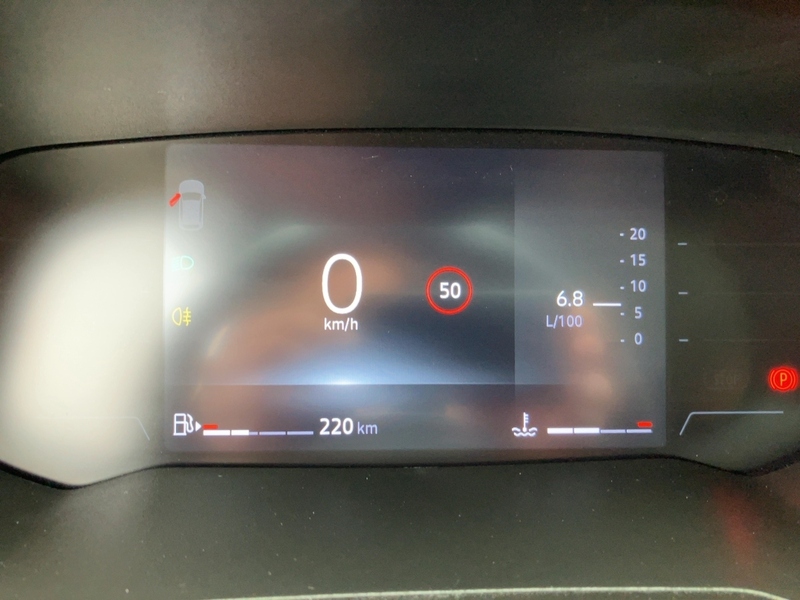Fahrzeugabbildung Clio 5 EVOLUTION SCe 65 Bild 17 von 20