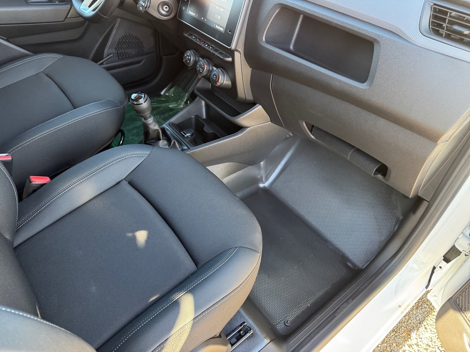 Renault Express – Bild 15