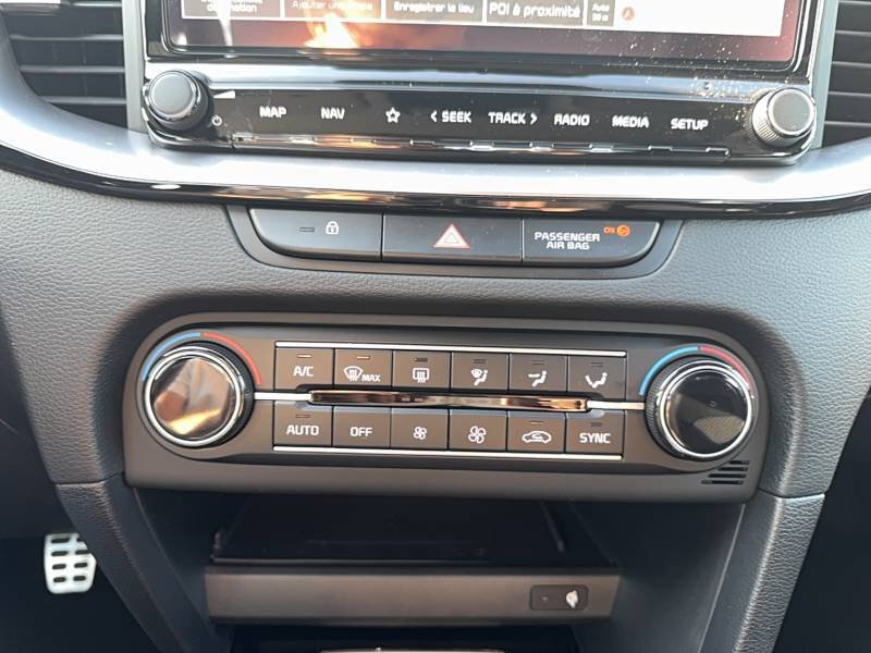 KIA Xcee'D
