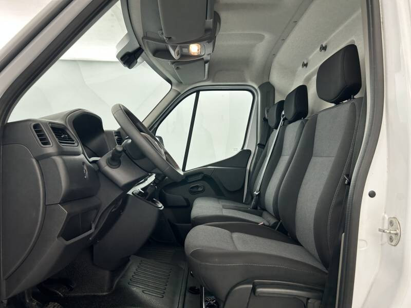 Renault Master III