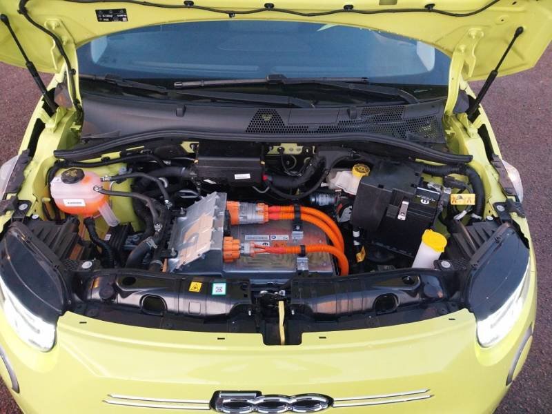 Fiat 500e 3+1