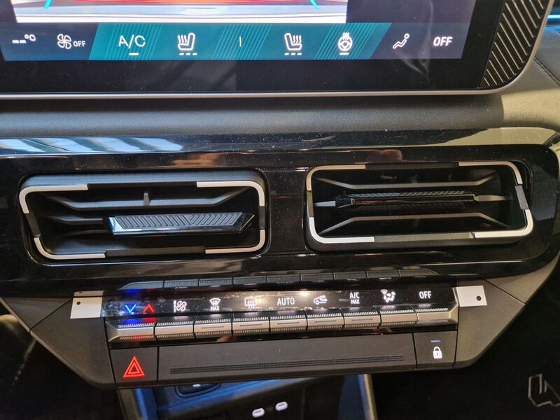 Renault R4 E-Tech Eléctrico