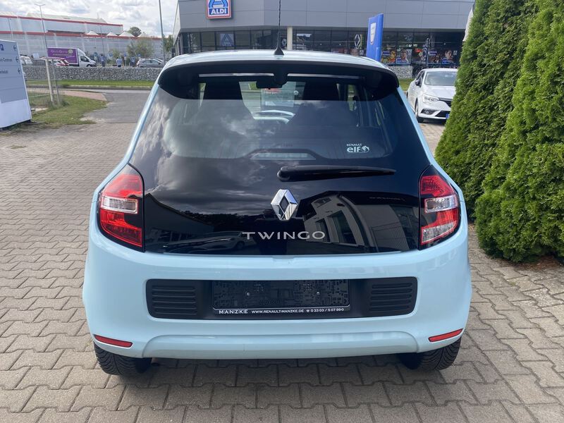 Fahrzeugabbildung Twingo III Entry SCe 70 Bild 6 von 15