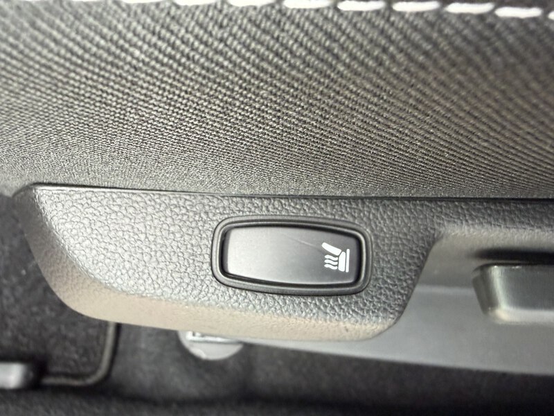 Fahrzeugabbildung Duster ++Klima++Navi++GJR Bild 37 von 43