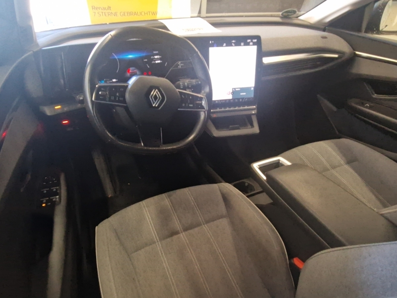 Fahrzeugabbildung Megane E-TECH 100% elektrisch Evolution Paket Bild 12 von 20