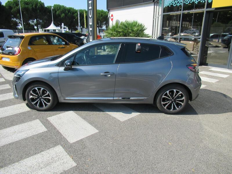 Renault Clio V