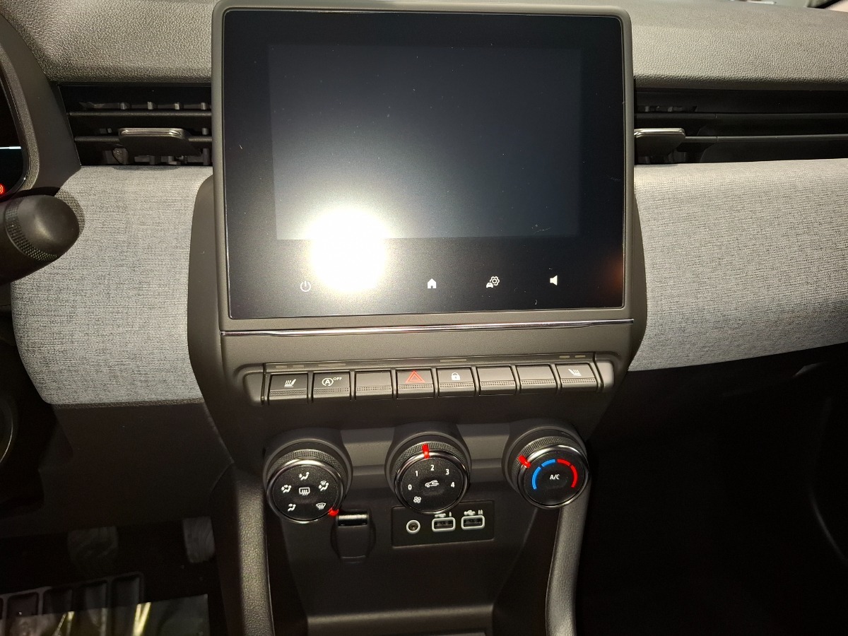 Renault Clio – Bild 9
