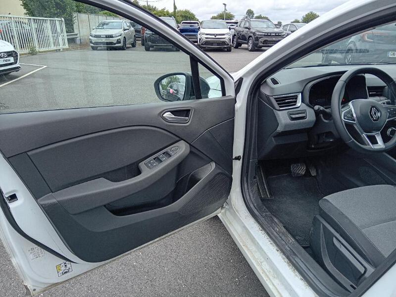 Renault Clio V