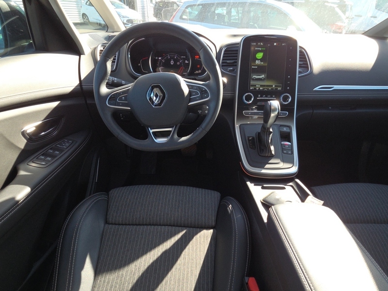 Fahrzeugabbildung Scenic IV 1.3 TCe 140 Techno+AUTOMATIK+NAVIGATION Bild 9 von 15