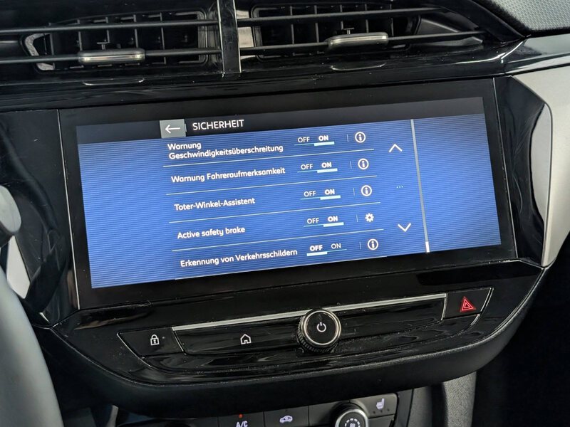 Fahrzeugabbildung Corsa 1.2 Turbo GS Automatik Kamera Klima Bild 22 von 32