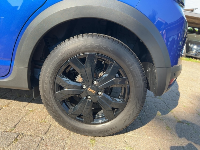 Fahrzeugabbildung Sandero TCe 100 LPG Stepway Extreme+ Bild 13 von 15