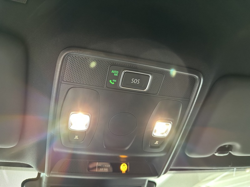 Fahrzeugabbildung Arkana Esprit Alpine 160 PS EDC Mild Hybrid Bild 48 von 50