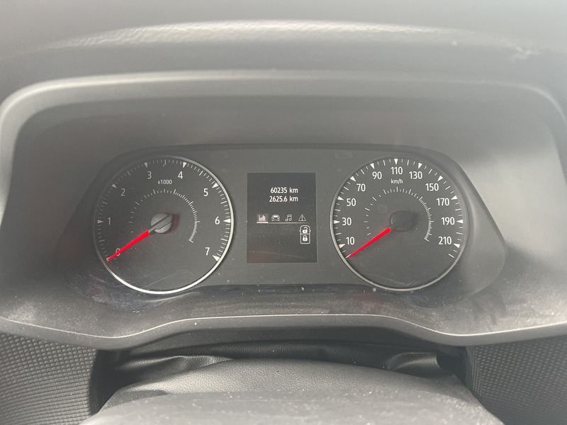 Fahrzeugabbildung Trafic Komf. BLUEdCi170EDC Bild 11 von 12