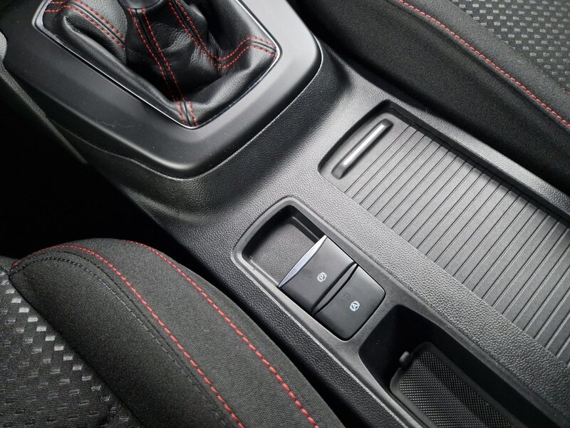 Fahrzeugabbildung Focus 1.0 EcoBoost ST-Line Turnier SYNC4 Bild 17 von 25