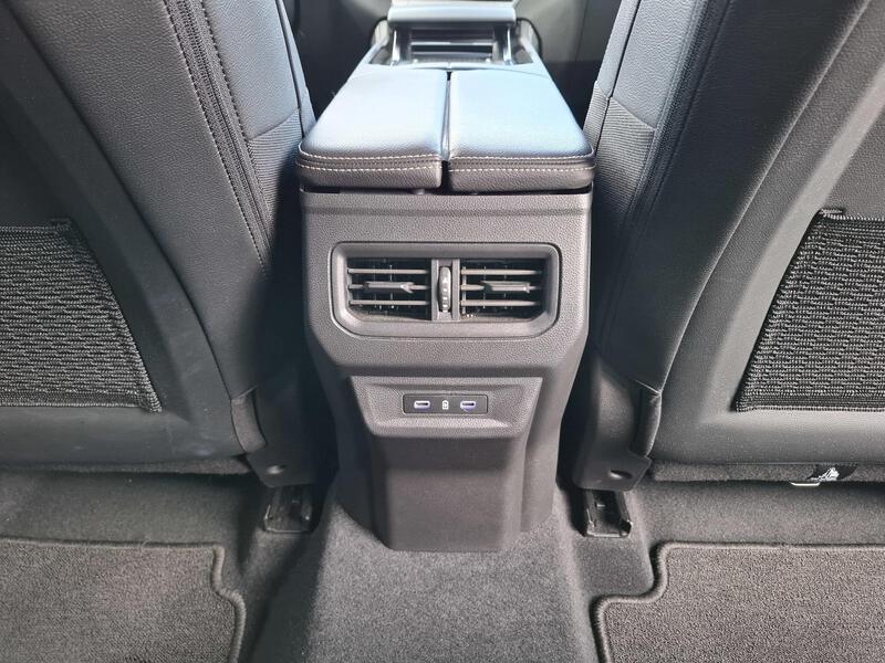 Fahrzeugabbildung Austral Techno Mild Hybrid 160 Automatik Bild 18 von 47