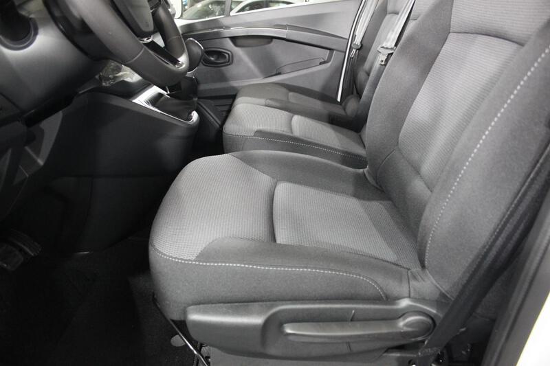 Renault Trafic Furgón E-Tech Eléctrico