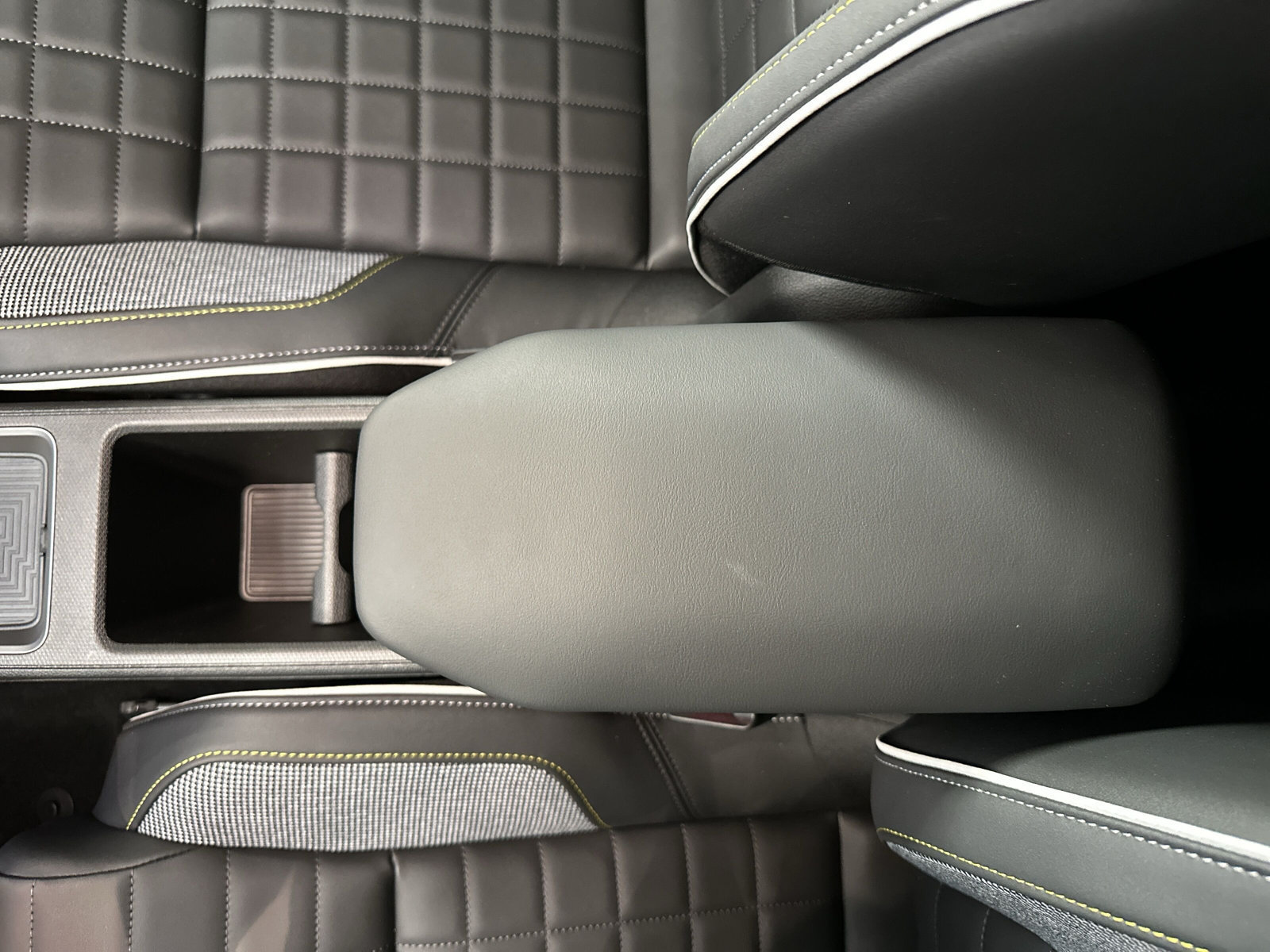 Renault R 4 – Bild 15