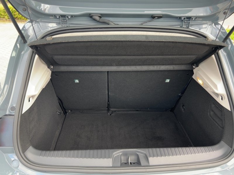 Fahrzeugabbildung Clio V 1.0 TCe 100 Experience Bild 10 von 15