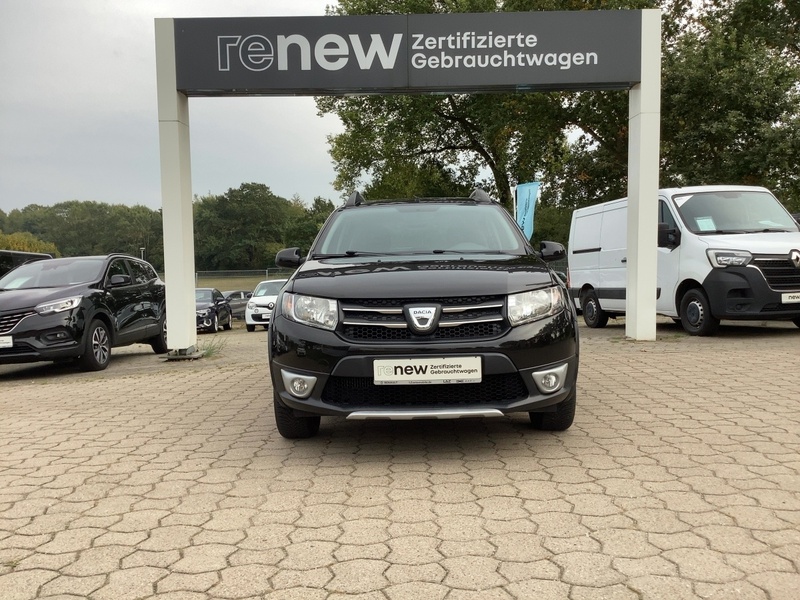 Fahrzeugabbildung Sandero Stepway Celebrat Bild 6 von 15