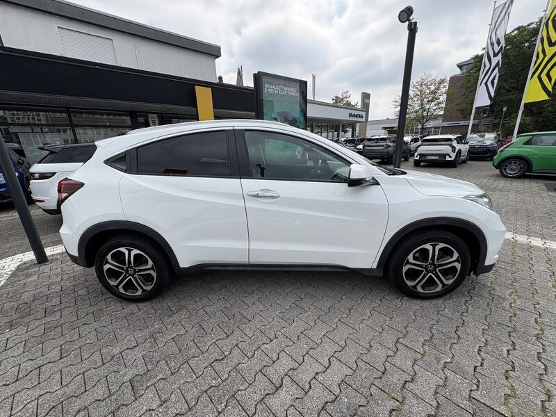 Fahrzeugabbildung HR-V 1.5 i-VTEC Executive CVT Bild 3 von 18
