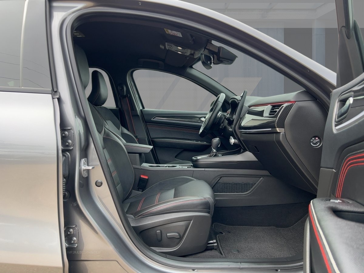 Renault Arkana – Bild 8