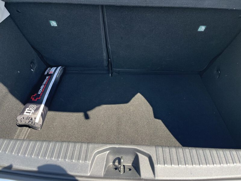 Fahrzeugabbildung Clio ohne Klimaanlage Bild 5 von 20