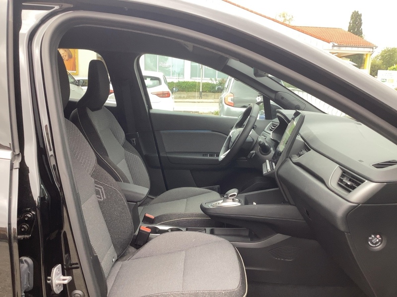 Fahrzeugabbildung Symbioz Techno E-Tech Full Hybrid 145 Bild 11 von 16