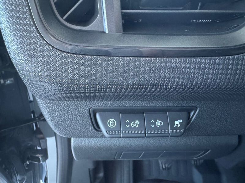 Fahrzeugabbildung Kangoo Rapid Advance L2 Blue dCi 95 MY24 Bild 14 von 15