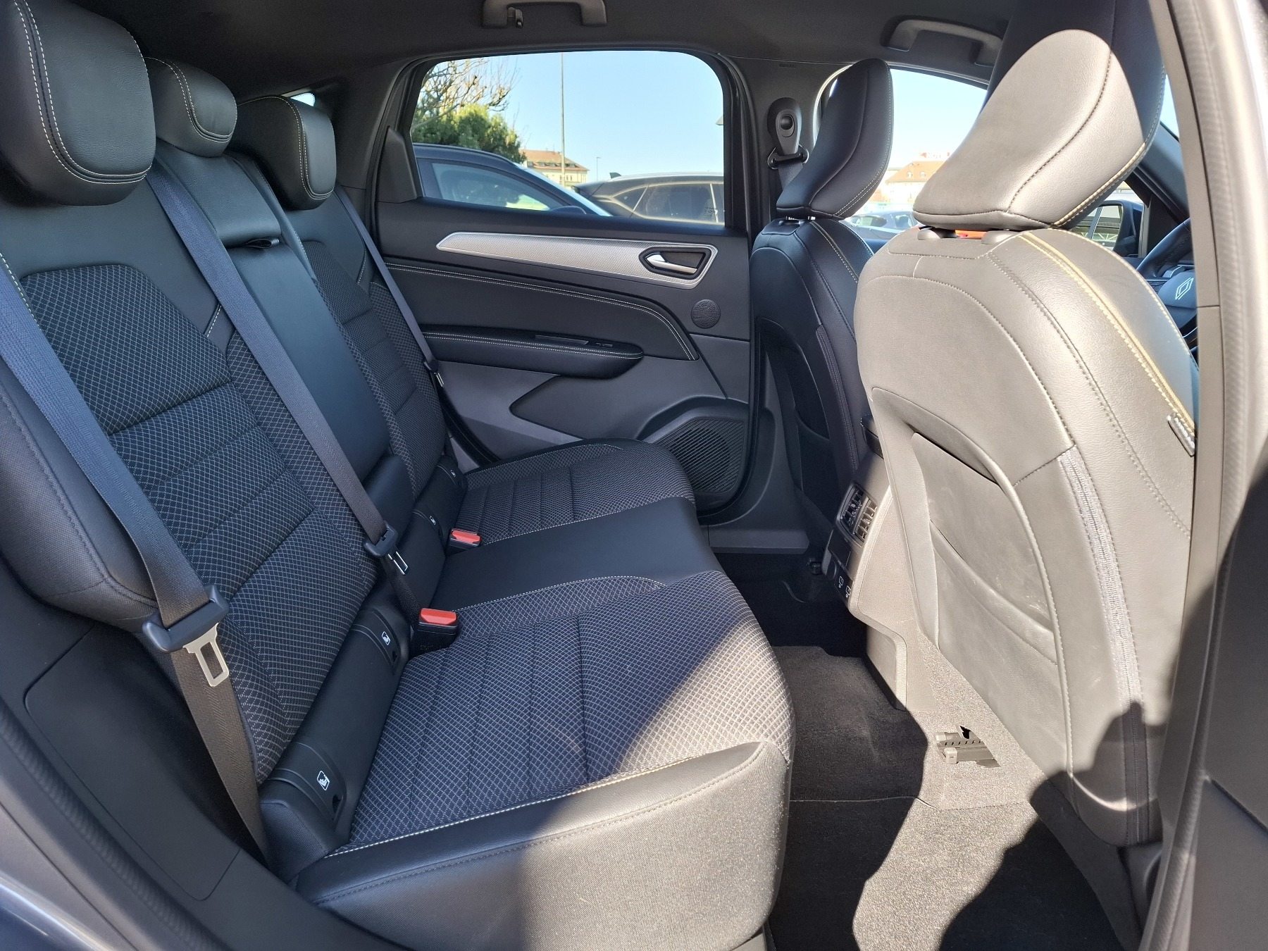 Renault Arkana – Bild 13