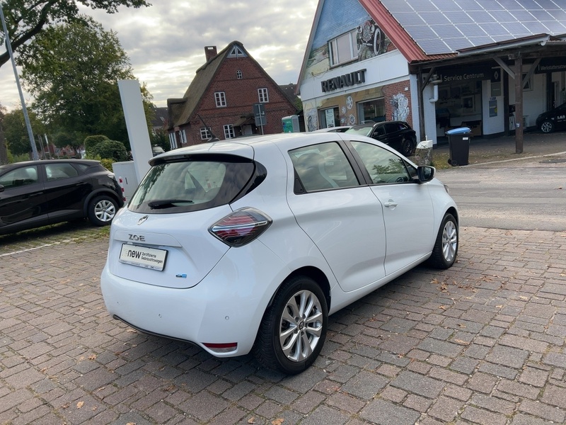 Fahrzeugabbildung Zoe R110 ZE50 Experience *CCS,Klima,SHZ,PDC,GJR* Bild 4 von 15