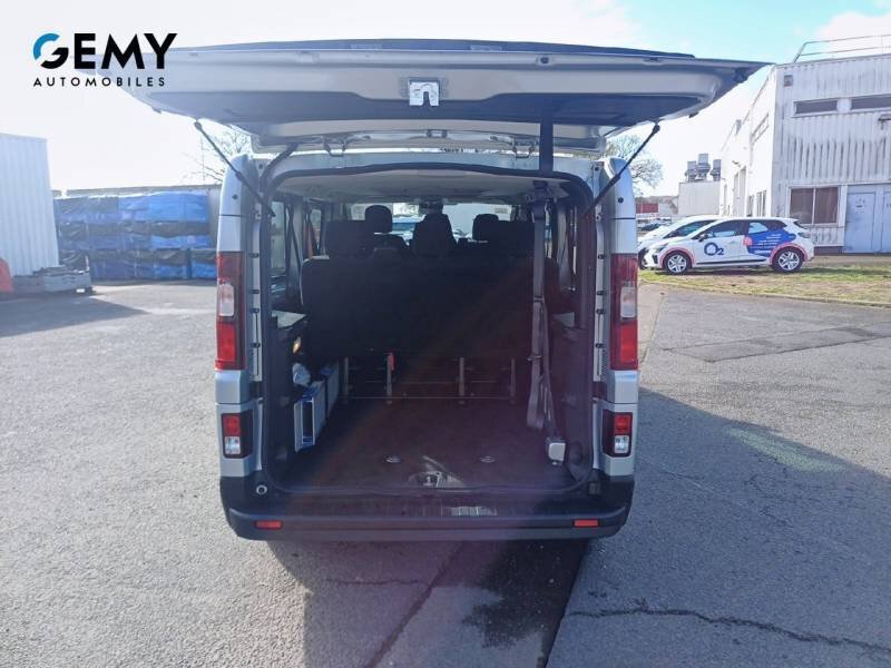 Renault Trafic Combi
