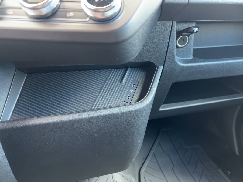 Fahrzeugabbildung Master Rear-View-Assist Bild 15 von 24