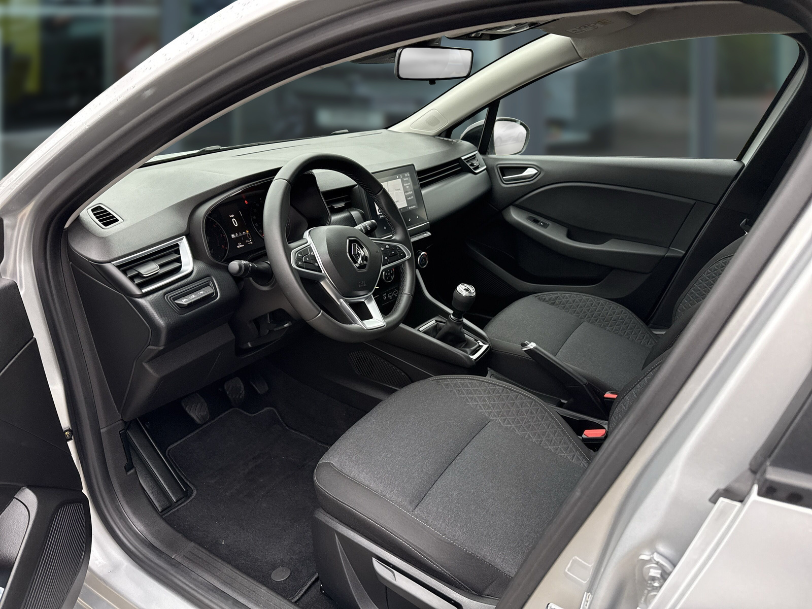 Renault Clio – Bild 9