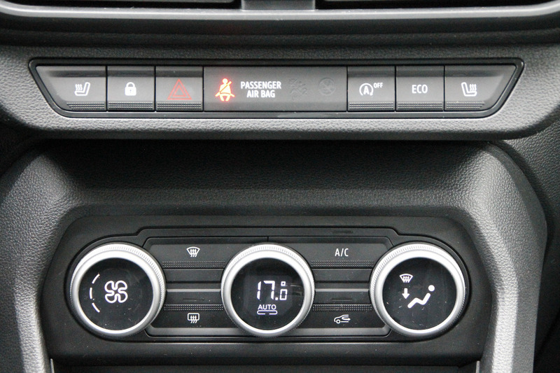 Fahrzeugabbildung Jogger Expression TCe 100 ECO-G Bild 11 von 28