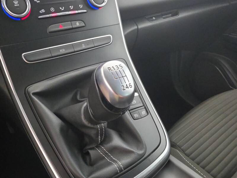 Renault Scenic IV