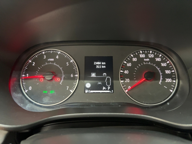 Fahrzeugabbildung Sandero Stepway Extreme TCe 90 CVT Bild 13 von 21