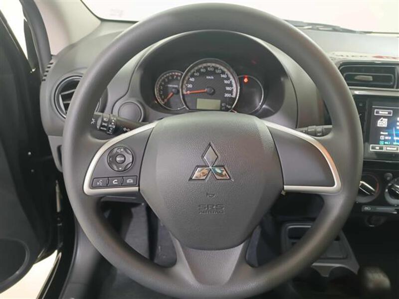 Mitsubishi Space