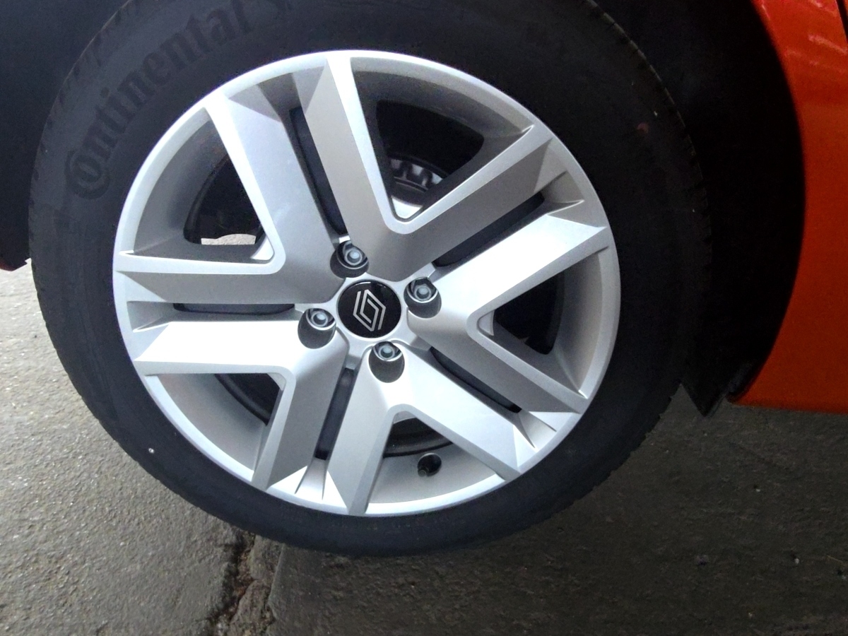 Renault Clio – Bild 9