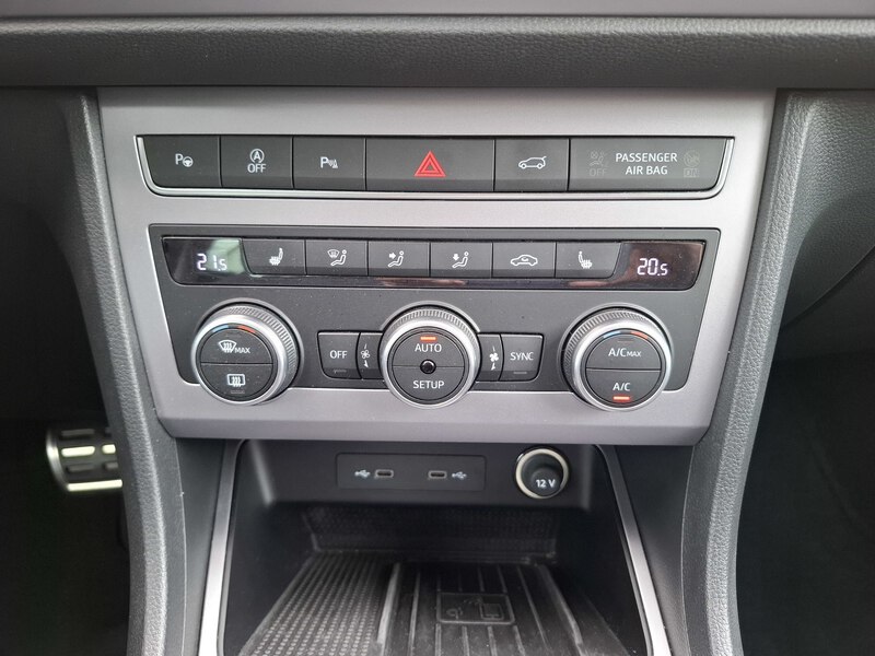 Fahrzeugabbildung Ateca FR 1.5 TSI ACT 110 kW (150 PS) 7-Gang DSG Bild 31 von 48